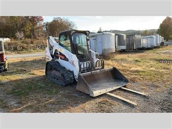 Used skid steers in Columbus, OH, USA 